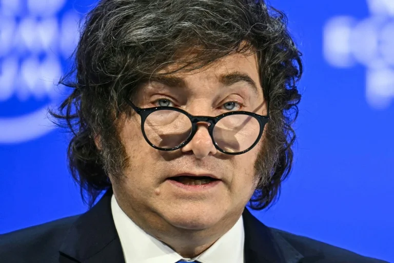 PIB da Argentina se recupera, cresce 4,4% em 2025 e Milei alfineta ‘profetas do caos’