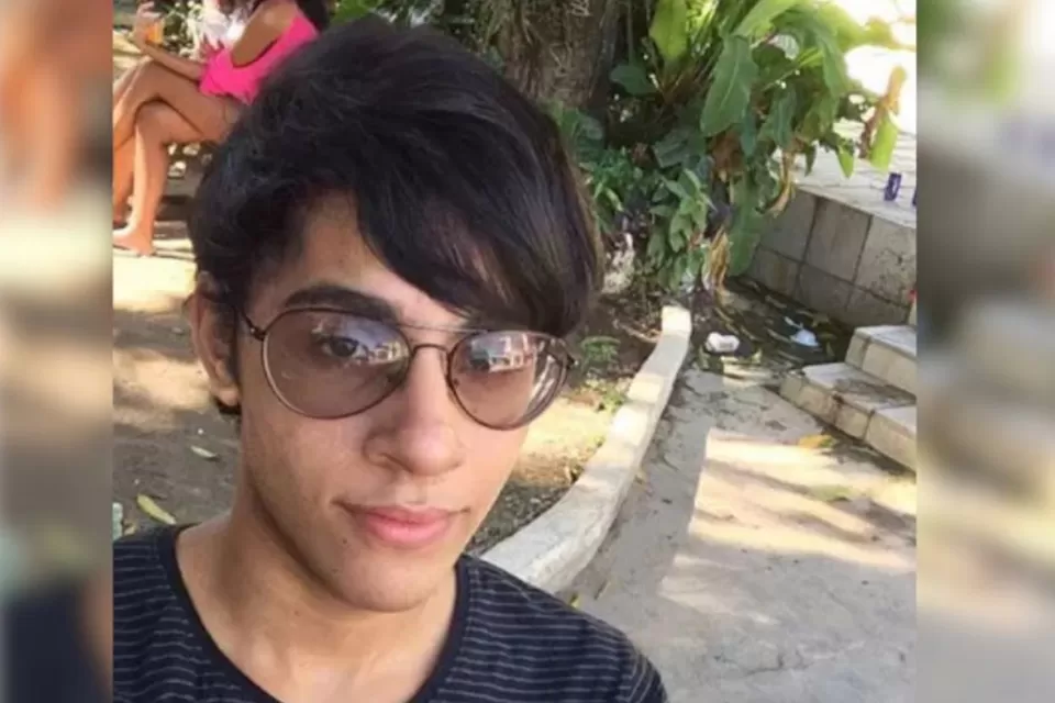 Justiça condena motorista de ônibus pela morte de estudante no Recife, há quase 11 anos, mas ele não cumprirá pena.