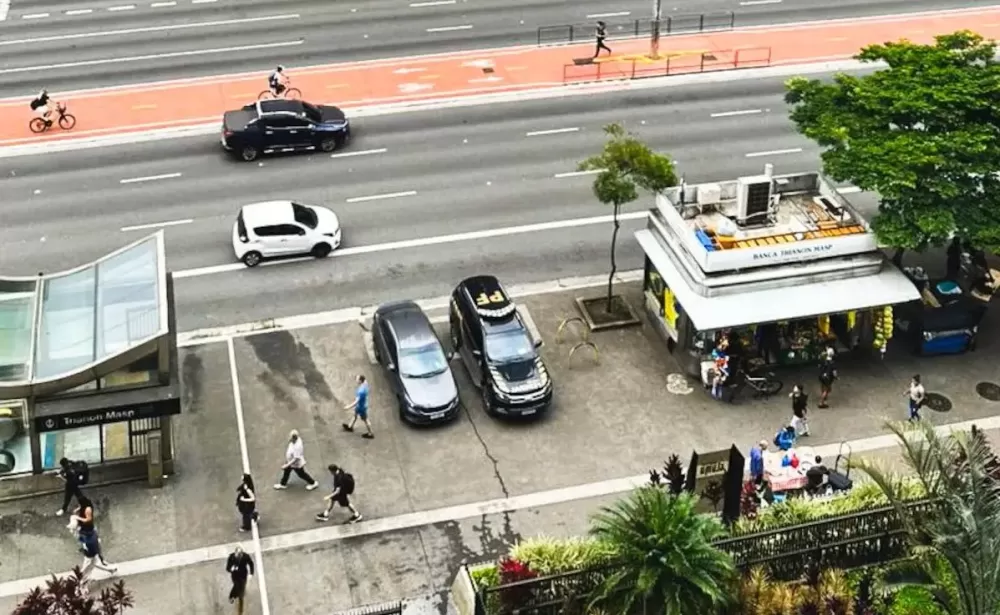 PF faz buscas em banco em SP sob suspeita de facilitar lavagem de R$ 25 bi de facções