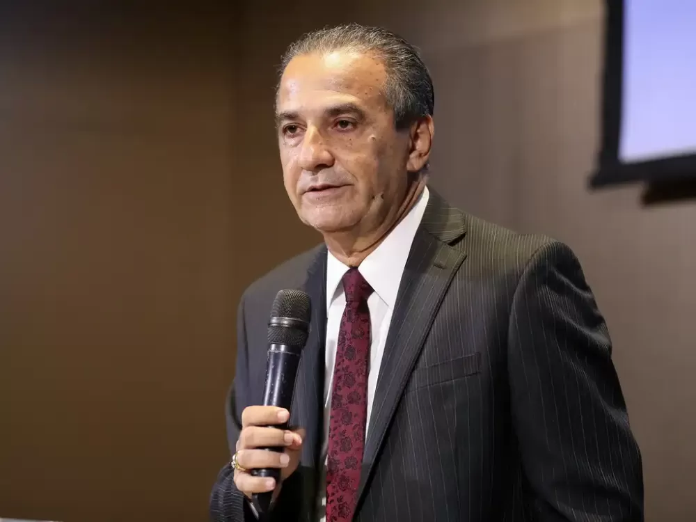 Dino marca para 6 de março julgamento de Malafaia por ofensas contra generais