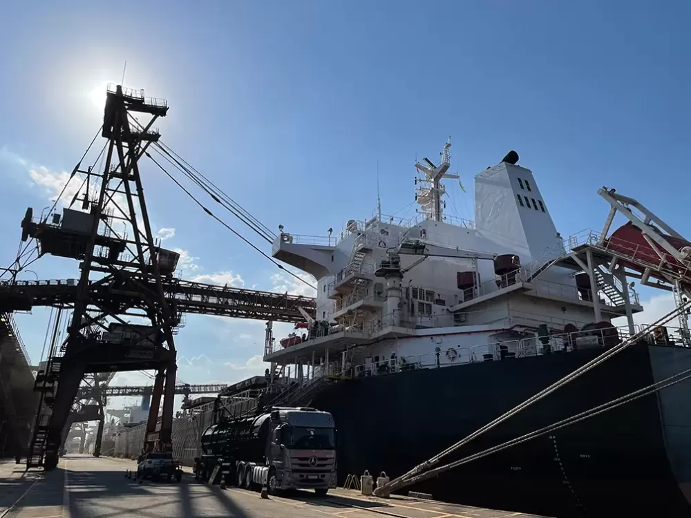 Tarifas dos EUA podem trazer “janela de oportunidade” para antecipar exportações