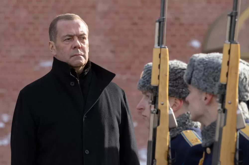 Rússia acusa EUA e Israel de “aventura perigosa” no Irã e fala em risco de catástrofe