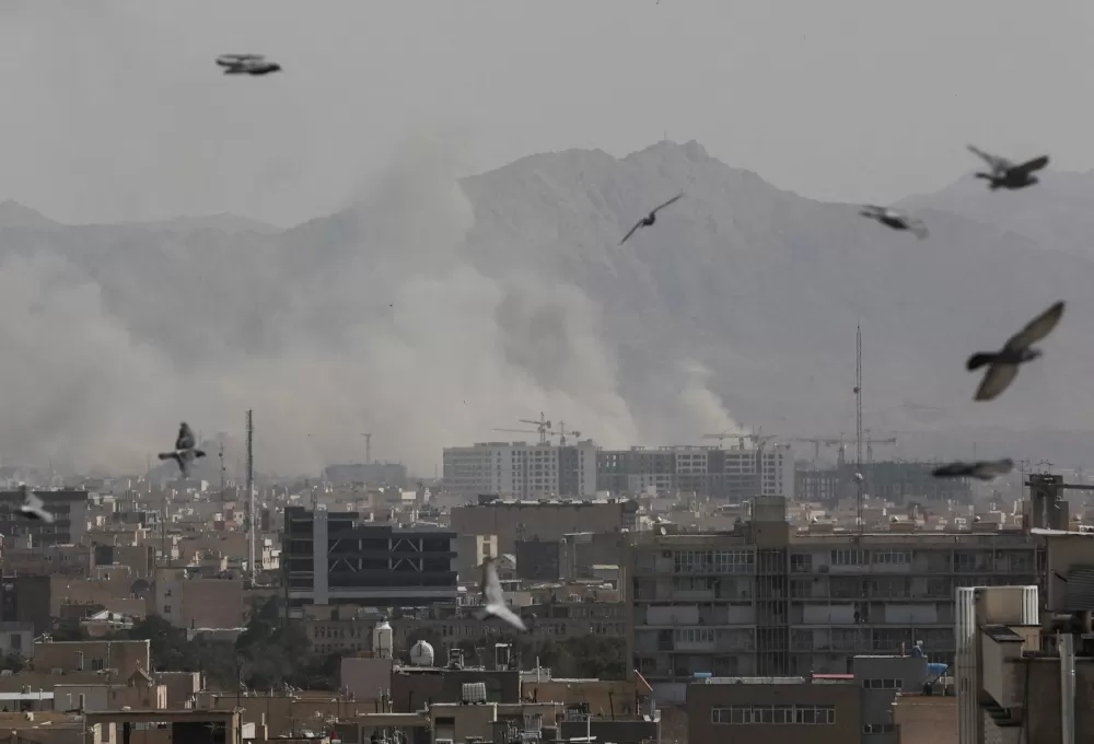 Irã nega morte de altas autoridades em ataques de EUA e Israel