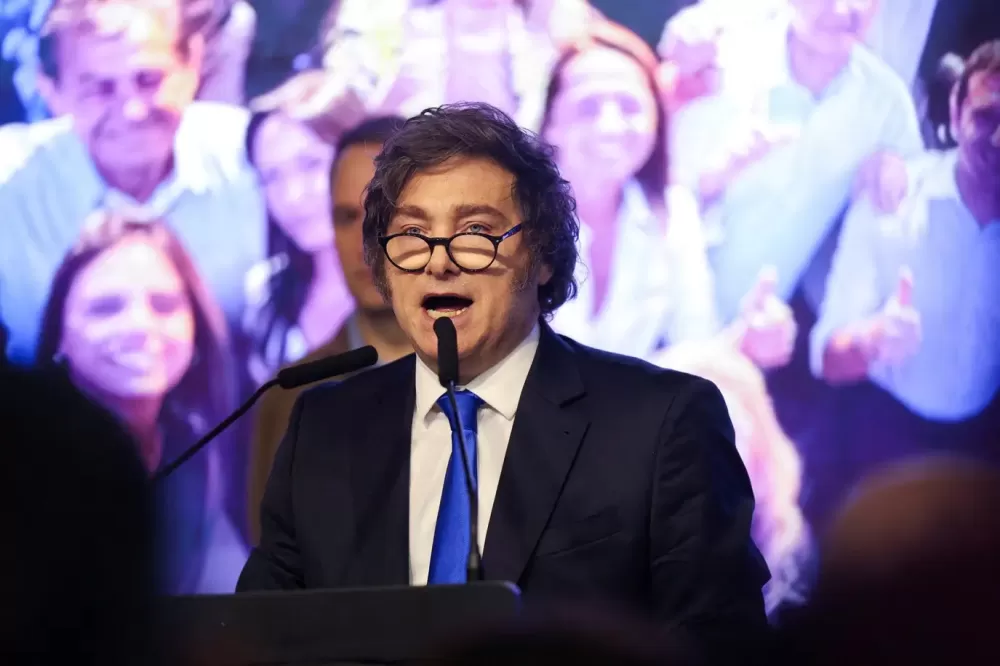 Milei promete reduzir impostos e reformar o sistema eleitoral na Argentina