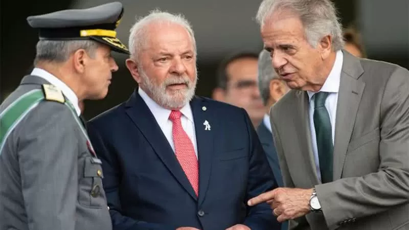 Em meio a crise no Oriene Médio, ministro defende mais investimentos na Defesa.