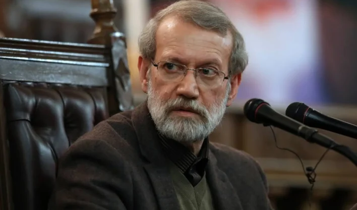 Quem é Ali Larijani, líder iraniano alvo de ataque de Israel que ameaçou dar uma “lição” aos EUA