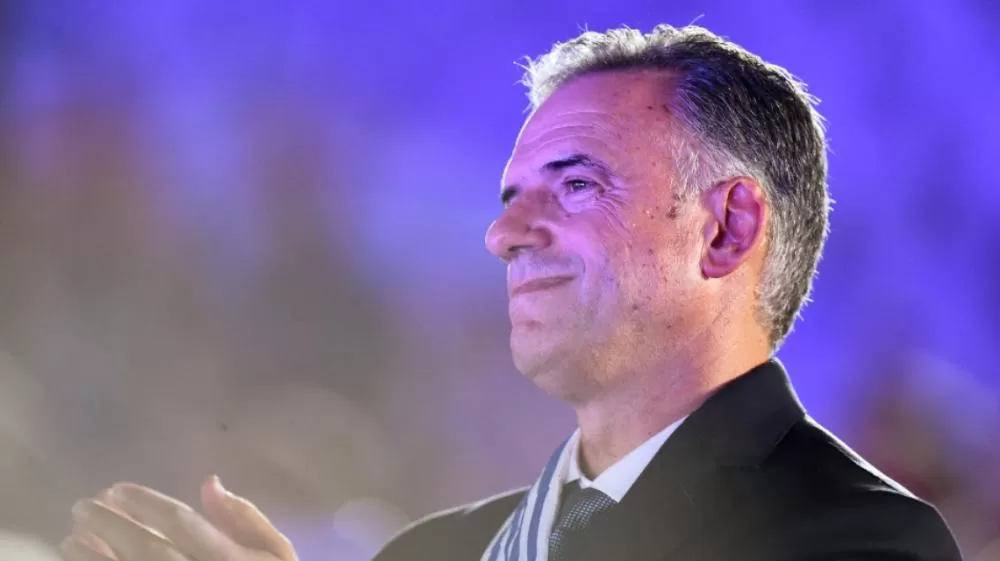 Orsi toma posse no Uruguai com desafio de realizar ‘mudança segura’ para recuperar crescimento.