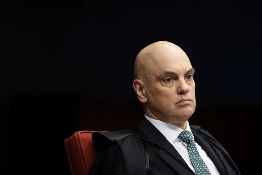 PF cumpre prisões de acusados de comercializar dados de Alexandre de Moraes