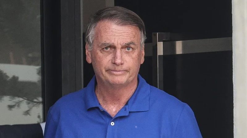 1ª Turma do STF forma maioria para manter Bolsonaro na Papudinha