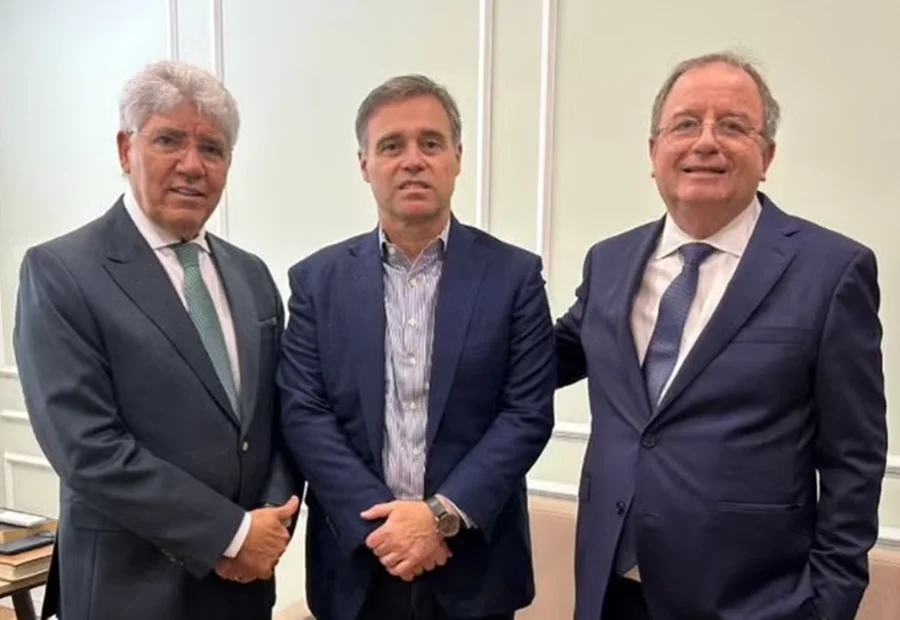 Igreja de André Mendonça pede orações ao ministro em meio à relatoria do caso Master