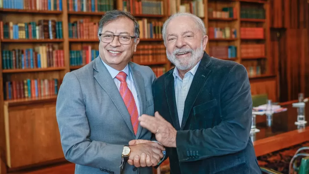 Lula e Petro conversam em meio à pressão dos EUA sobre facções criminosas