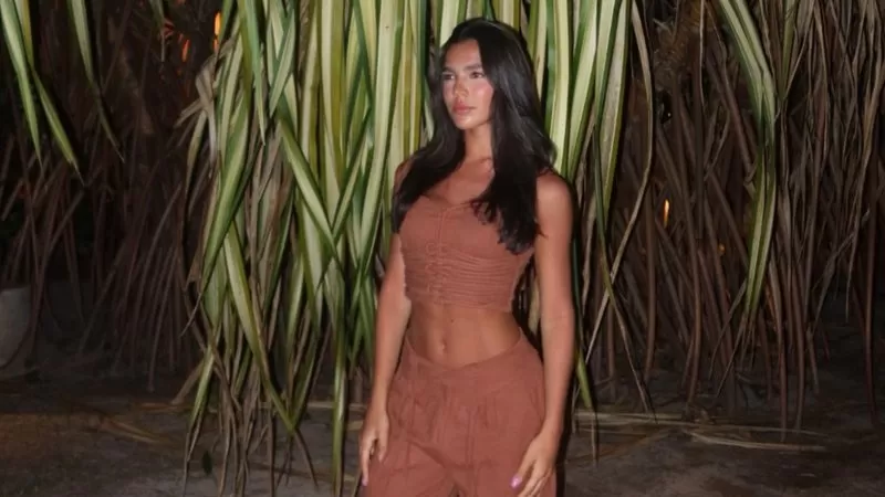 Ex de Benício Huck, Duda Guerra abre o jogo sobre falta de privacidade: “Tenho câmera no quarto a vida inteira”.