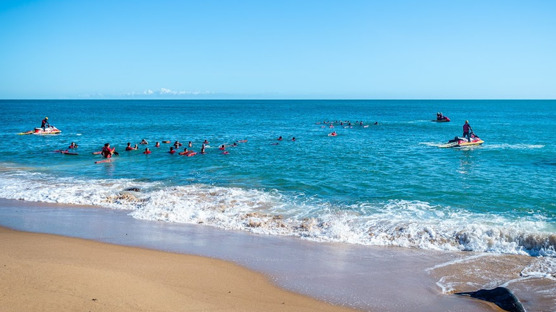 Banhistas encontram cabeça e pernas em praia do Nordeste.