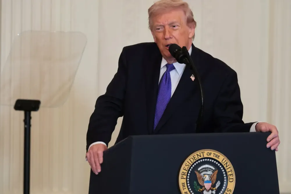Trump adia ataques contra instalações de energia iranianas: “tivemos boas conversas”.