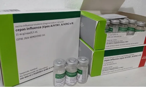 Com alta nos casos de doenças respiratórias, estado abre vacinação contra a gripe no sábado (28)