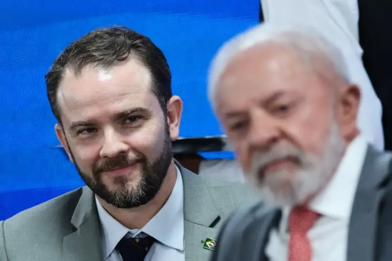 Durigan: Lula assinou MP para financiar R$15 bi para exportações de pequenas empresas