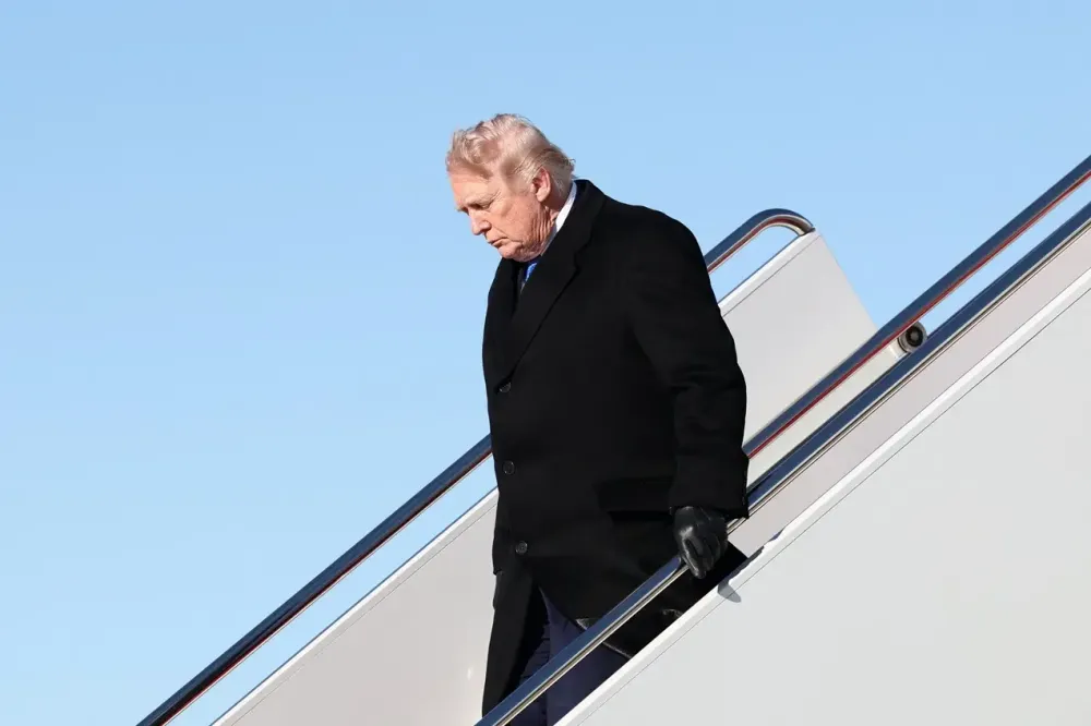 Aprovação de Trump cai ao menor nível desde retorno à Casa Branca, diz Reuters/Ipsos