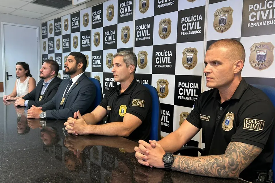 PMs, guarda municipal e policial penal são presos por fraude em concurso do TJPE