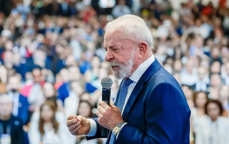 Lula deve enviar indicação de Messias ao Congresso nos próximos dias.