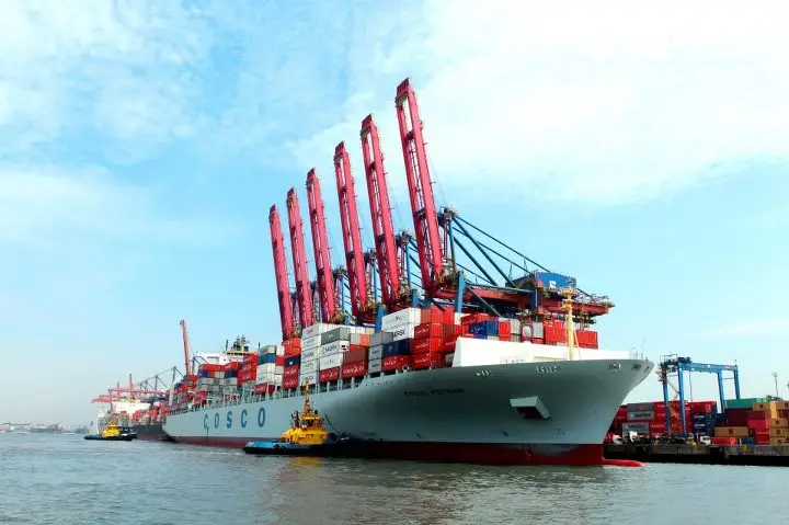 Crédito de R$ 15 bi para exportação deve aliviar pequenas indústrias, diz CNI