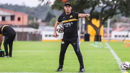 Criciúma garante permanência de Eduardo Baptista, alvo do Sport: “Focado no projeto”