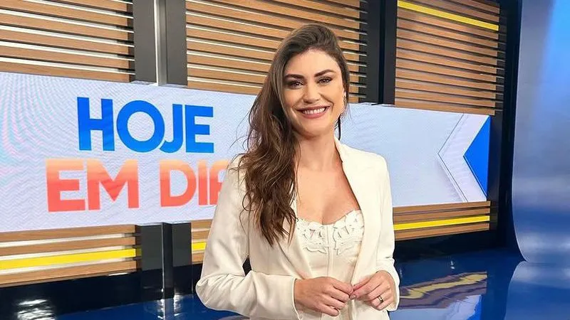 Record demite repórter do Hoje em Dia e promove cortes no jornalismo