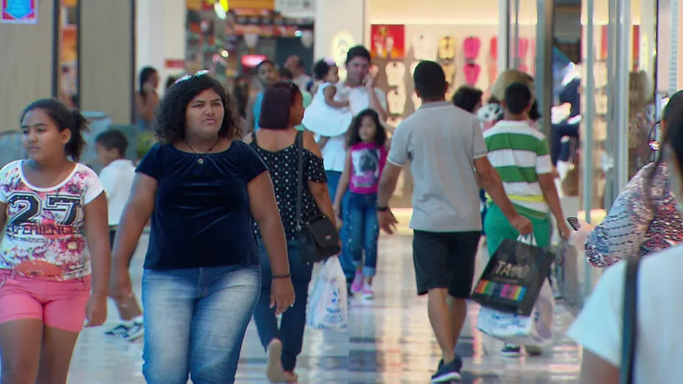 Semana Santa: veja o que abre e o que fecha no comércio e shoppings do Grande Recife