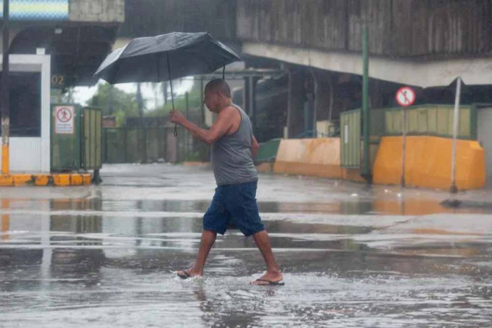 Apac renova alerta de chuvas e explica intensidade no Recife e Região Metropolitana