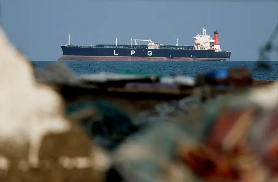 Reino Unido reúne mais de 40 países para traçar maneiras de reabrir Estreito de Ormuz