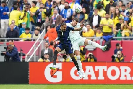 Raphinha continua em recuperação e Barça pode receber até R$ 44 milhões por lesão na Data Fifa