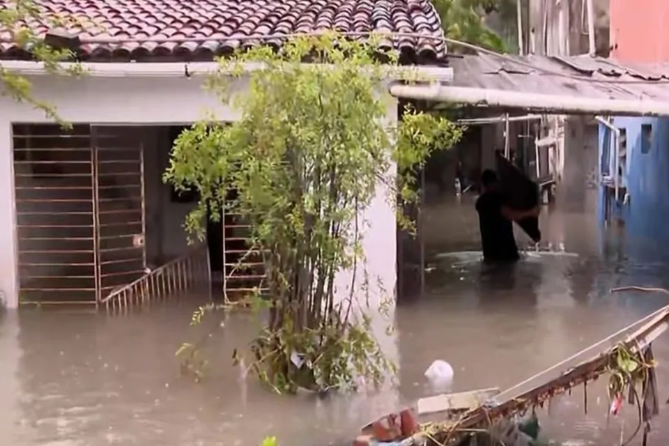 Chuva em Olinda ultrapassa os 100mm nas últimas 12 horas; confira onde mais choveu em Pernambuco