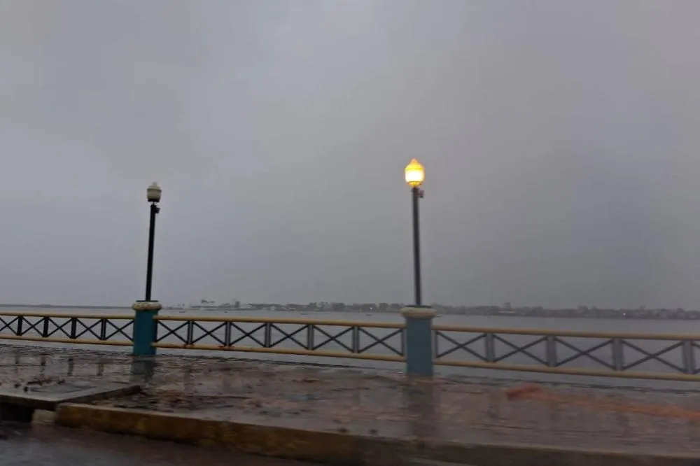 Chuva forte: Recife, Olinda e Paulista suspendem aulas nas redes municipais