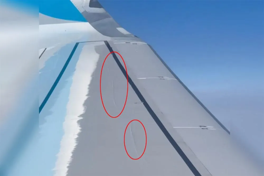 Passageiro flagra, da janela, onda de choque na asa de Airbus A320 em voo