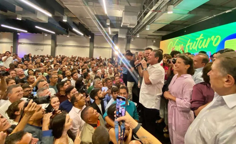 Raquel Lyra oficializa filiação ao PSD em evento com lideranças políticas no Recife.