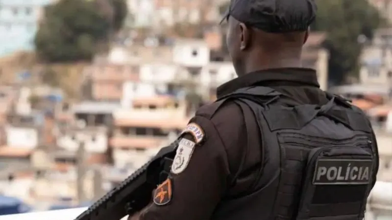 Ministério Público denuncia policiais por crimes durante operação no Rio de Janeiro