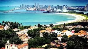 Recife e Olinda celebram aniversário nesta quarta (12) com corte de bolo, desfile, anúncios de obras e inauguração de creche.