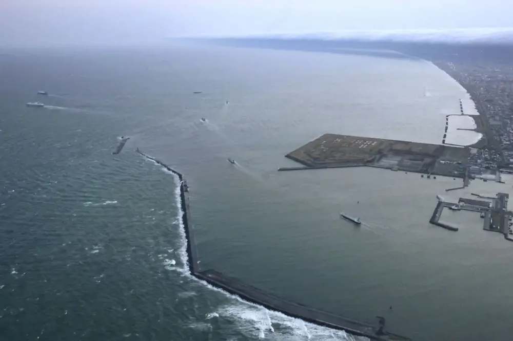 Grande terremoto atinge Japão e dispara alertas de tsunami