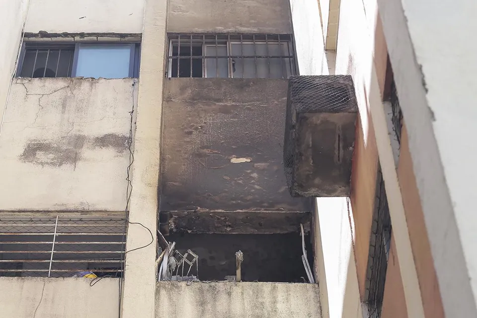 Vazamento de gás pode ter causado incêndio que matou um homem e uma adolescente em Casa Forte, no Recife