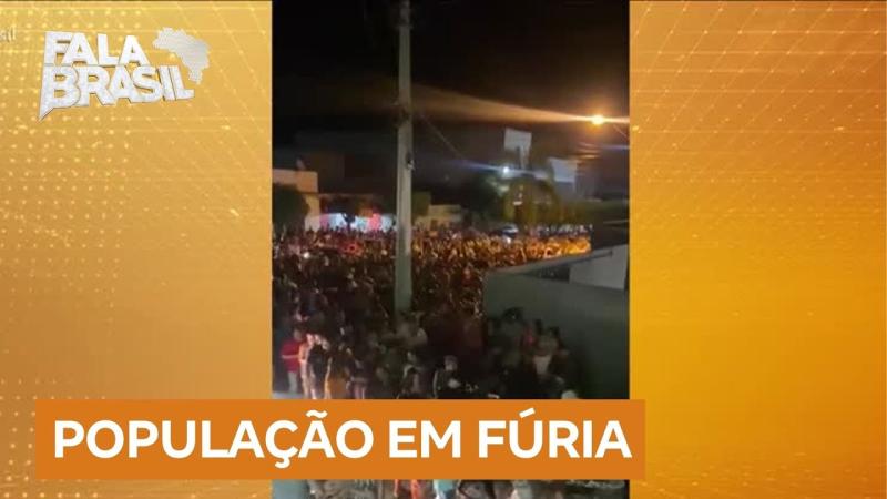 População de Carnaíba (PE) lincha homem suspeito de matar criança