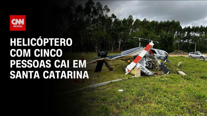 Helicóptero com cinco pessoas cai em Santa Catarina