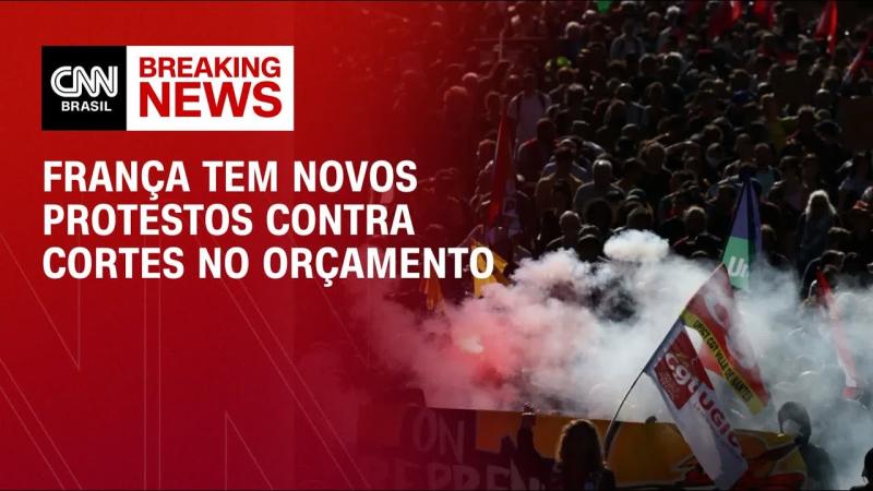 Manifestantes e polícia entram em confronto na França 