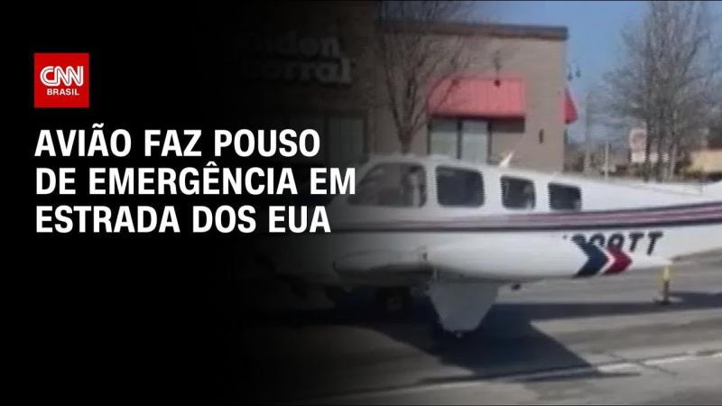 Avião de pequeno porte faz pouso de emergência em estrada movimentada 